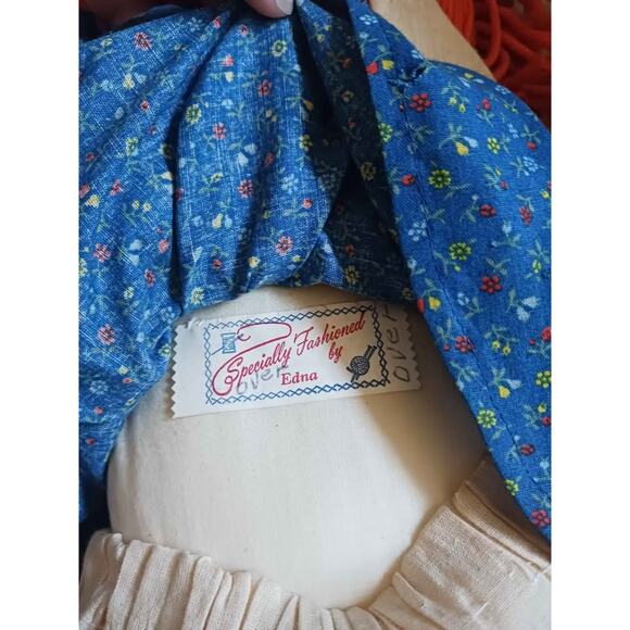 Pair of Vintage Raggedy Ann and Andy Rag Dolls - Picture 3 of 9